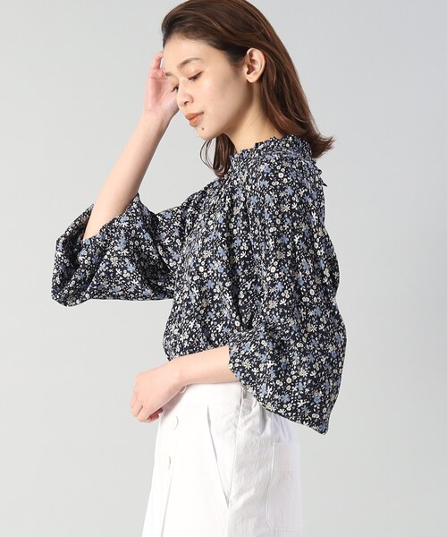 ⭐︎ フォロー感謝割 UNTITLED アンタイトル 花柄 総柄 ブラウス シャツ X UNTITLED アンタイトル 花柄 ブラウス シャツ トップス 長袖