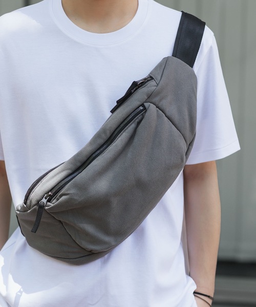 ATTACHMENT ウエストポーチ 「 直営店・ZOZOTOWN限定 」WAIST