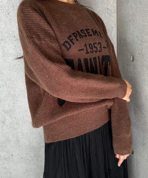 Sibra（シブラ） ニット セーター アルファベットラウンドネック