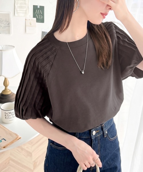 ブラウス シャツ カジュアルな中にも上品さを。綿100%　袖山タックラグラン半袖Tシャツ レディース | classicalelf | 18