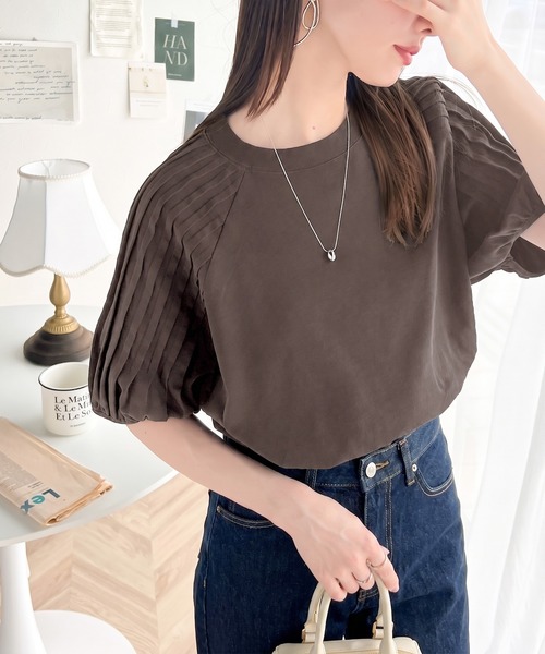 ブラウス シャツ カジュアルな中にも上品さを。綿100%　袖山タックラグラン半袖Tシャツ レディース | classicalelf | 18