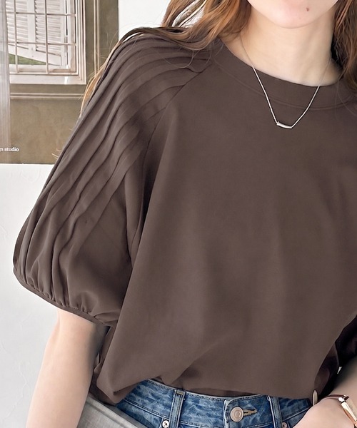 ブラウス シャツ カジュアルな中にも上品さを。綿100%　袖山タックラグラン半袖Tシャツ レディース | classicalelf | 19