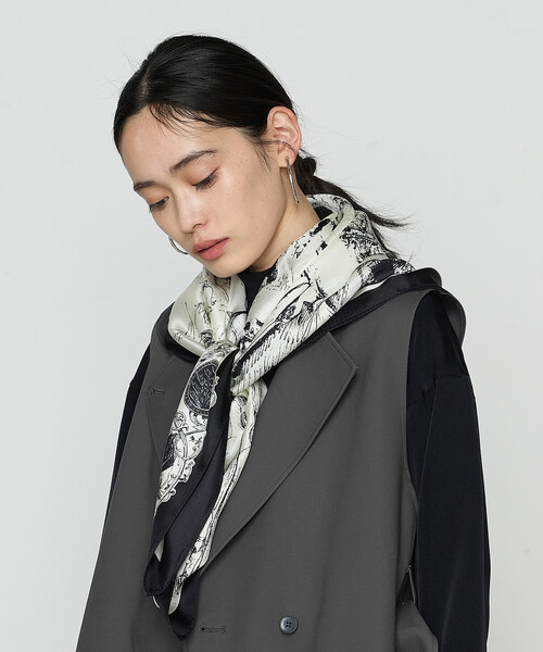 K.T KIYOKO TAKASE（K.T キヨコ タカセ） ストール マフラー 線画風