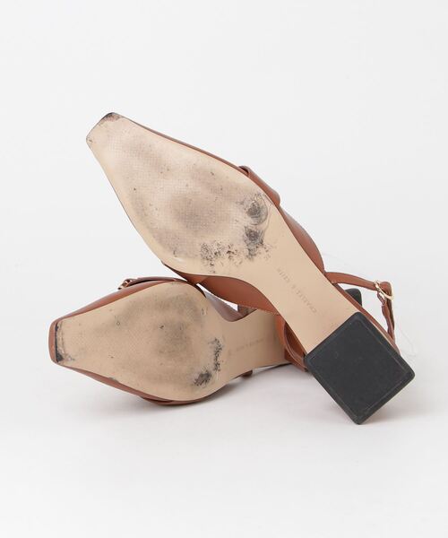 HERREU ベージュ ラッフルサンダル 38 HERREU ベージュ ラッフルサンダル 38 - メルカリ