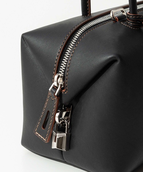 Max Mara ハンドバッグ MAX MARA HOLDALLSTRING Natural leather