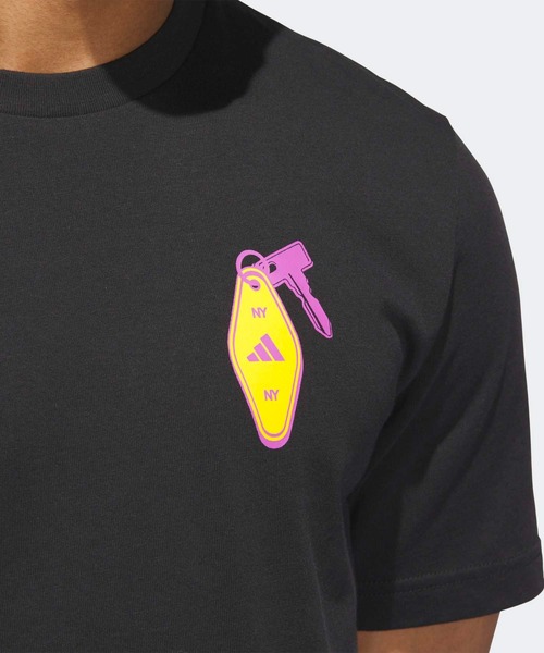 adidas（アディダス） adidas tシャツ チップイン NYC グラフィック T