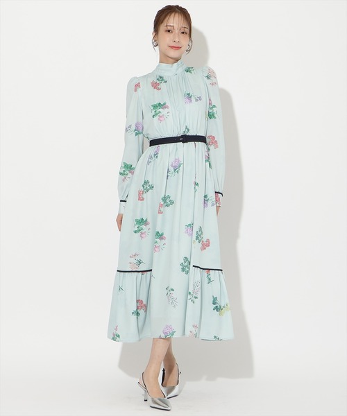 AND COUTURE（アンドクチュール） ワンピース クラシックフラワー