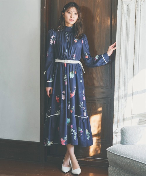 AND COUTURE（アンドクチュール） ワンピース クラシックフラワー