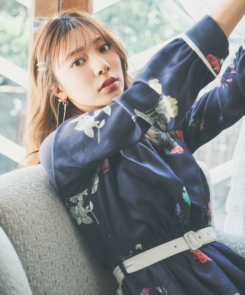 AND COUTURE（アンドクチュール） ワンピース クラシックフラワー