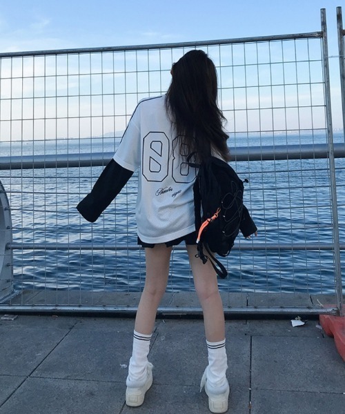 tシャツ Y2Kロゴデザイン フェイクレイヤードロングTシャツ レディース