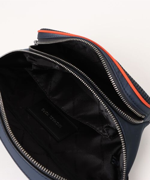 「MICHAEL KORS」 ウエストバッグ FREE ネイビー メンズ_画像4