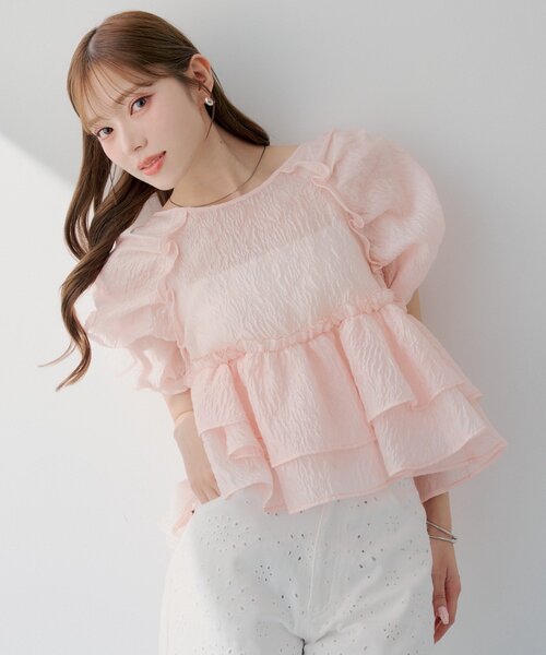 ブラウス シャツ 「SALON by Chico」デザインパフ袖バックリボンペプラムブラウス レディースの画像