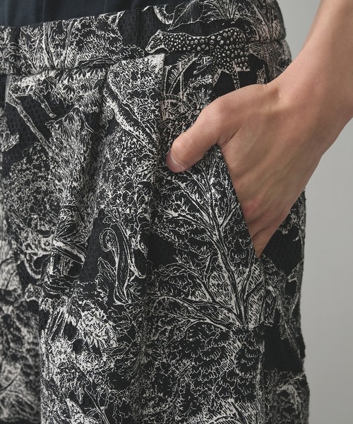 パンツ 「TAAKK」別注Short Pants メンズの画像