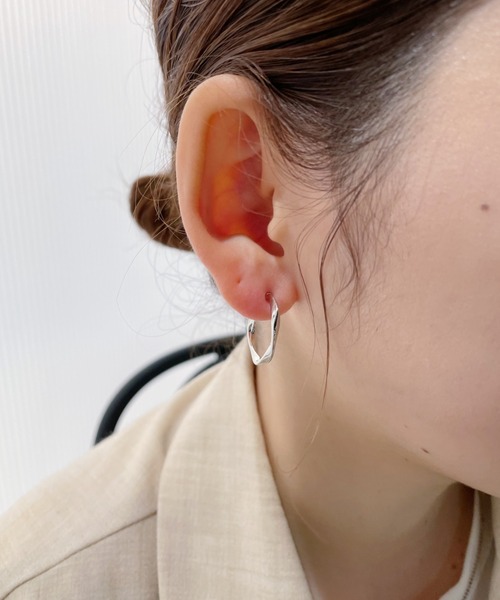 iso（イソ） ピアス シンプルニュアンスフープピアス レディース