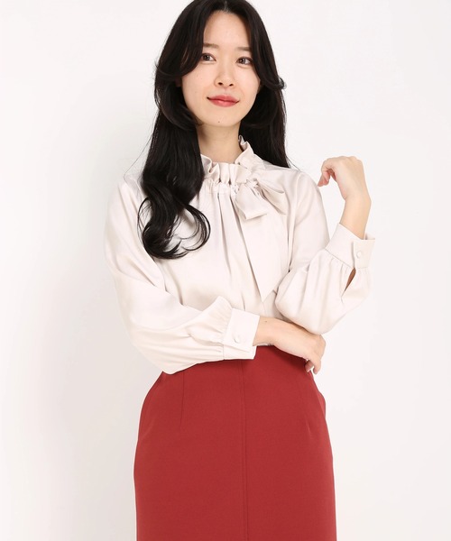 【新品/売れ筋】STRAWBERRY-FIELDS フローティーサテン ブラウス STRAWBERRY-FIELDS（シャツ/ブラウス(半袖/袖なし)）のフリマアイテム一覧