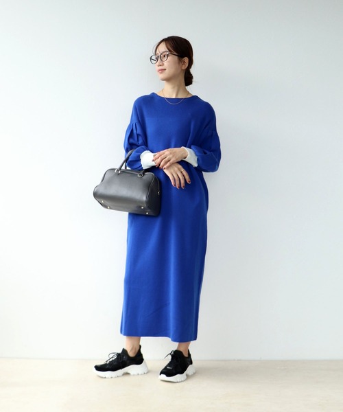 Jines（ジネス） ワンピース 袖プリーツ袖口配色ニットワンピース