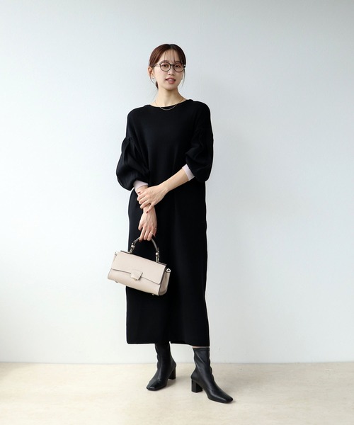 Jines（ジネス） ワンピース 袖プリーツ袖口配色ニットワンピース