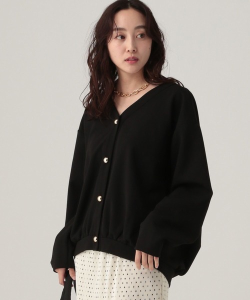 Elura（エルーラ） tシャツ サマ見えあったかVネックプルオーバー