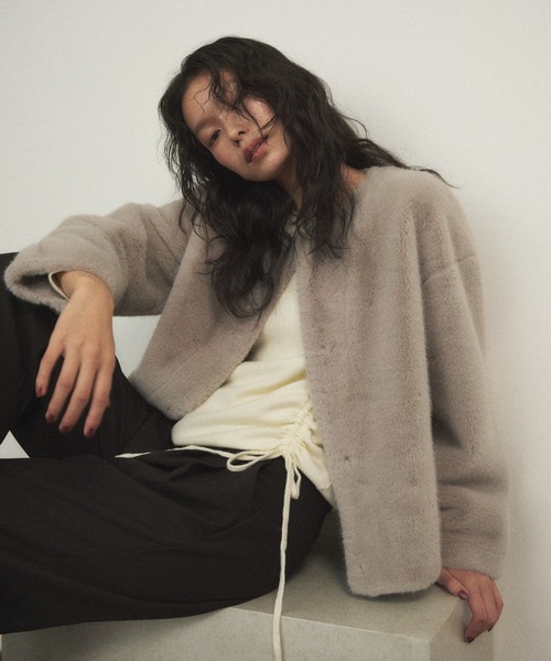 Shelly island（シェリーアイランド） ノーカラーコート コート ファー