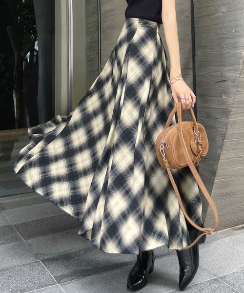 PAM'S CLOSET USA製 フレアスカート 牛柄 農場柄 昭和レトロ CHARME BY MICOLA ロング スカート 生地を広く贅沢に使った美フレア
