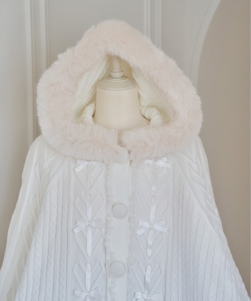 新品　mellfymemory ニットポンチョ mellfy memory（メルフィーメモリー） ポンチョ Fluffy Meringue