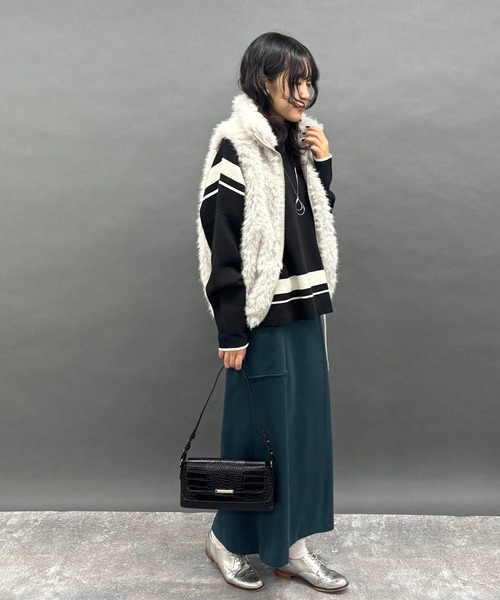 NICOLE white（ニコルホワイト） ベスト ジレ ファーベスト レディース