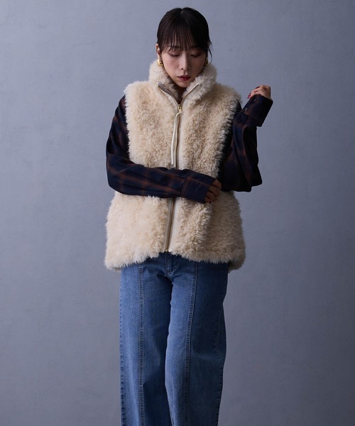 NICOLE white（ニコルホワイト） ベスト ジレ ファーベスト レディース