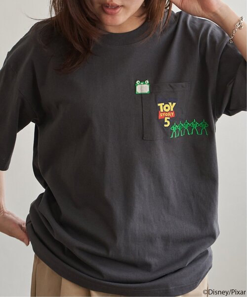 VENCE EXCHANGE tシャツ TOY STORY 5／トイ・ストーリー5 マタギ刺繍