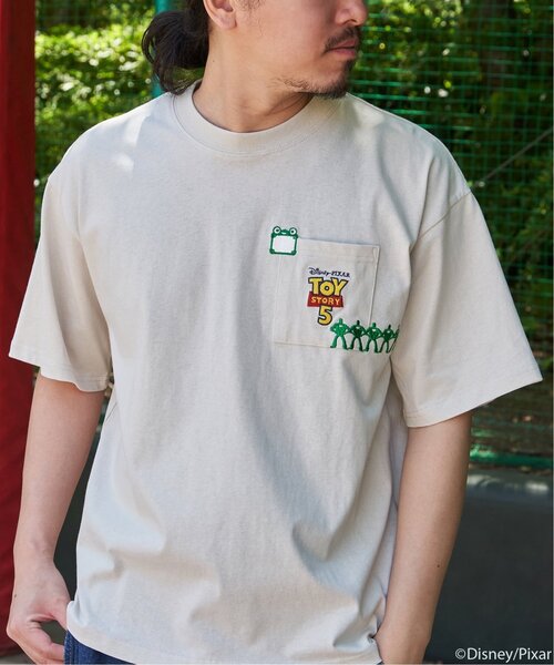 VENCE EXCHANGE tシャツ TOY STORY 5／トイ・ストーリー5 マタギ刺繍