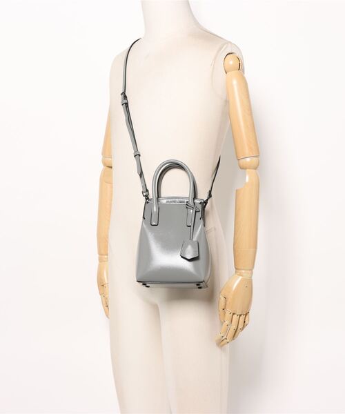CHARLES ＆ KEITH（チャールズ&キース） 「CHARLES & KEITH」 2WAY