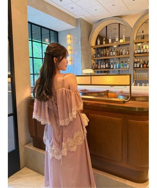 Her lip to ワンピース Isadora Lace Tiered Camisole Dress
