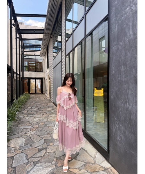 Her lip to ワンピース Isadora Lace Tiered Camisole Dress