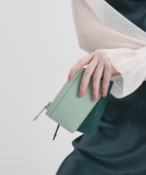 ジップ付きカードホルダー ほぼ未使用】セリーヌ CELINE キュイルトリオンフ ジップ付き