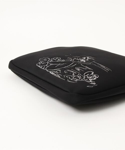 タブレットケース TOM＆JERRY×Flapper刺繍PCケース : ZOZOTOWN Yahoo