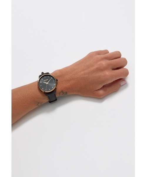 NIXON ニクソン THE STARK LEATHER メンズ腕時計 本革黒金 23615.jpg?20200713172755