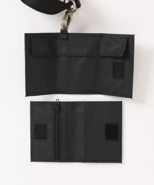 Holiday A.M.（ホリデーエーエム） 財布 セパレート ネックウォレット