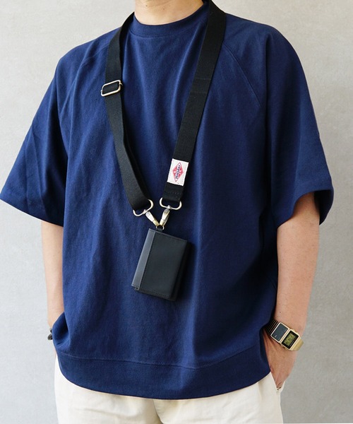 Holiday A.M.（ホリデーエーエム） 財布 セパレート ネックウォレット