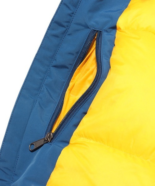 THE NORTH FACE ダウンジャケット ネイビー/イエロー　Lサイズ THE NORTH FACE ノースフェイス ダウンジャケット BROOKS RANGE 赤タグ