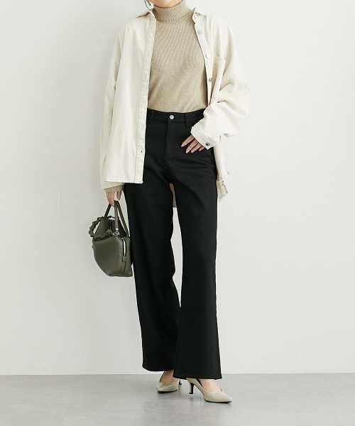 未使用♡DESCENTE DGMWJDO05 レディースパンツ M ホワイト slattgir パンツ 高身長 ストレッチ裏フリースセミワイドパンツ（股下