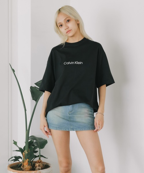 Calvin Klein（カルバン・クライン） tシャツ SS RLXD STANDARD LOGO