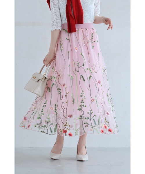 cawaii スカート 一面に広がる花刺繍チュールミディアムスカート