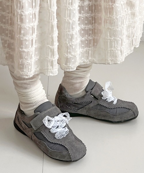 Shoes in Closet（シュークロ） スニーカー 超軽量 2WAY レース紐付