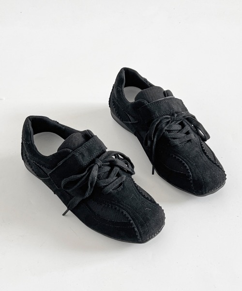 Shoes in Closet（シュークロ） スニーカー 超軽量 2WAY レース紐付