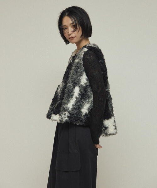 Firsthand（ファーストハンド） コート アウター ペプラムシルエット