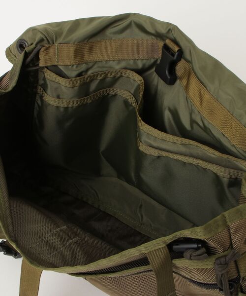 BRIEFING（ブリーフィング） メッセンジャーバッグ - グリーン メンズ