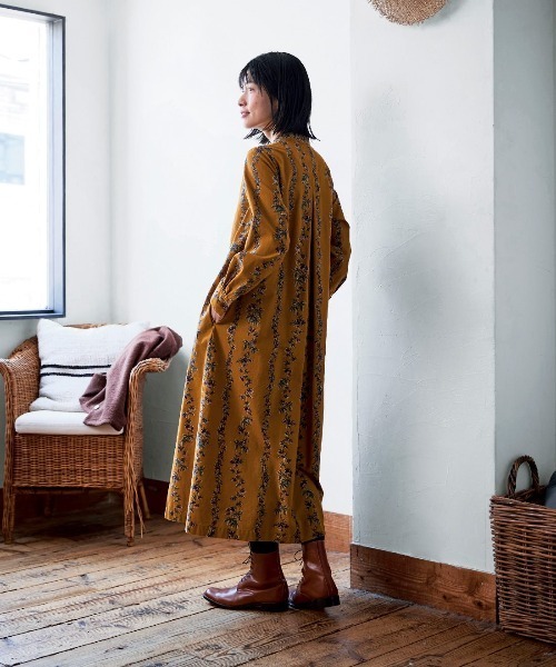 Sunny clouds（サニークラウズ） ワンピース クリスマスローズが咲く