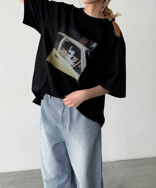 tシャツ Lakey Park　driving dog Tシャツ レディースの画像