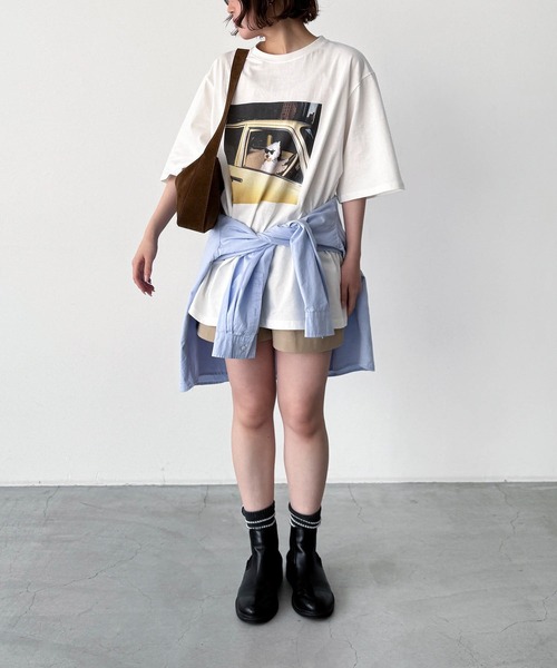 tシャツ Lakey Park　driving dog Tシャツ レディースの画像