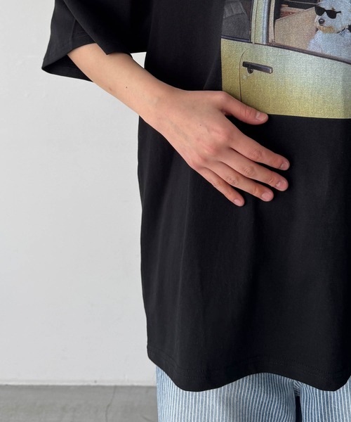 tシャツ Lakey Park　driving dog Tシャツ レディースの画像
