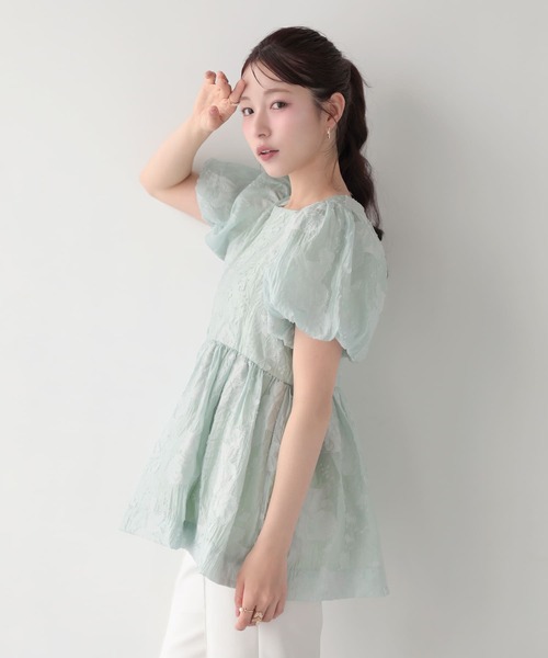 fitmoreシアーフラワー袖バルーントップス　グリーン Fit more（フィットモア） シアーフラワー袖バルーントップス